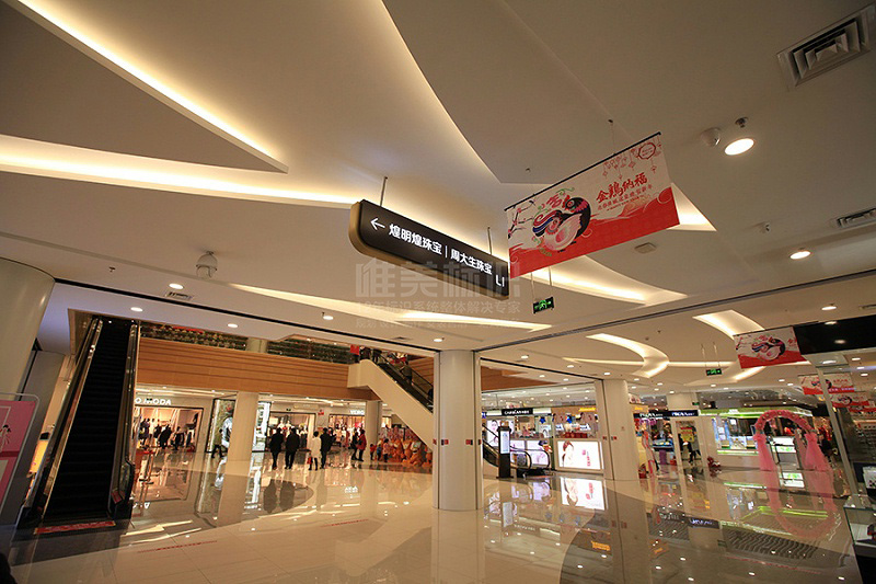 商場(chǎng)室內(nèi)吊牌設(shè)計(jì)制作